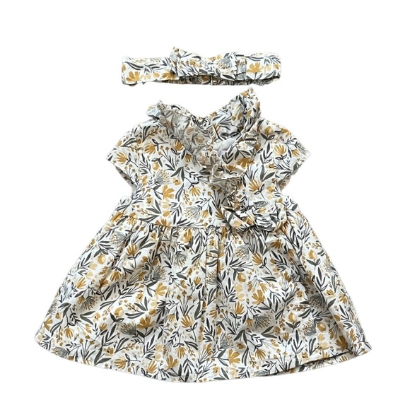 2 Pack Girls Dresses 3-6 M Bundle - Picture 2 of 3